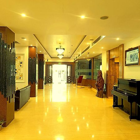 Days Hotel By Wyndham Neemrana Ngoại thất bức ảnh