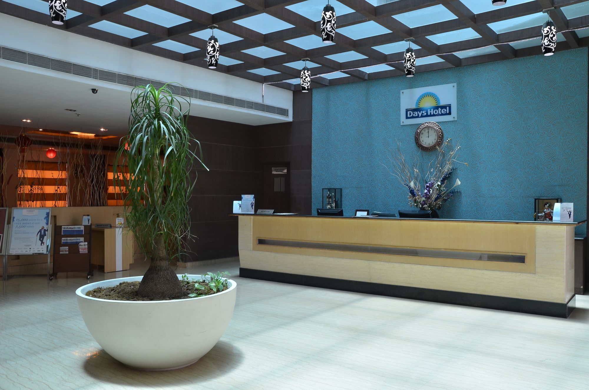Days Hotel By Wyndham Neemrana Ngoại thất bức ảnh